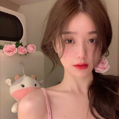 女机械人